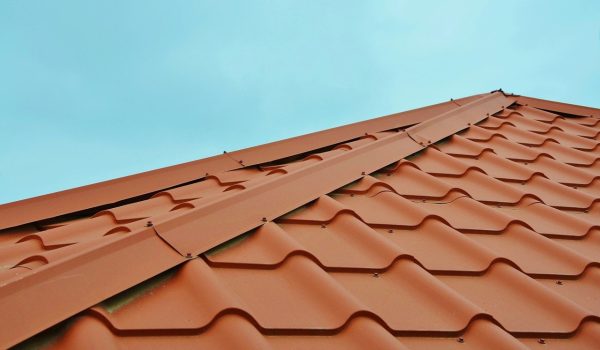 Pitched roofing with clay tiles